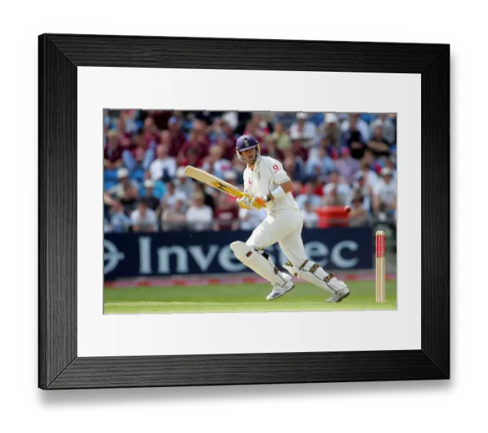 Framed Print : Kevin Pietersen