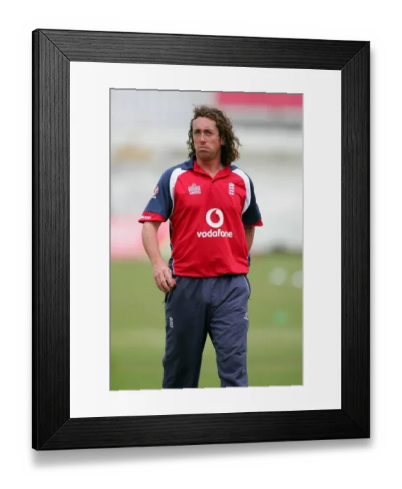 Framed Print : Ryan Sidebottom Framed Print : Ryan Sidebottom