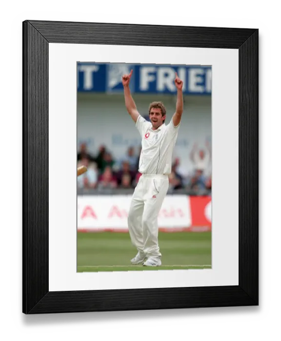 Framed Print : Liam Plunkett