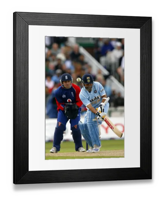 Framed Print : Sachin Tendulkar & Matt Prior Framed Print : Sachin Tendulkar & Matt Prior