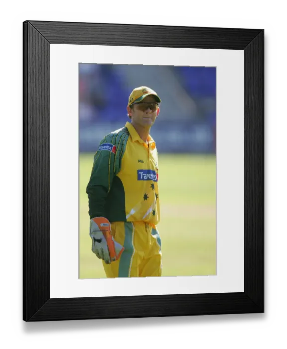 Framed Print : Adam Gilchrist Framed Print : Adam Gilchrist