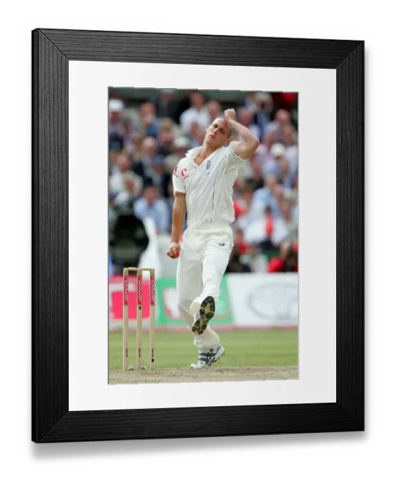 Framed Print : Simon Jones Framed Print : Simon Jones