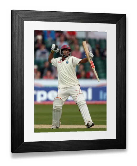 Framed Print : Ramnaresh Sarwan Punches Air In Celebration As He Make It 10 Framed Print : Ramnaresh Sarwan Punches Air In Celebration As He Make It 10