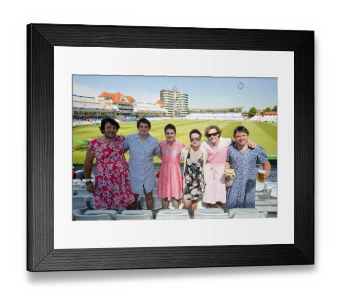 Framed Print : England Fans Watch