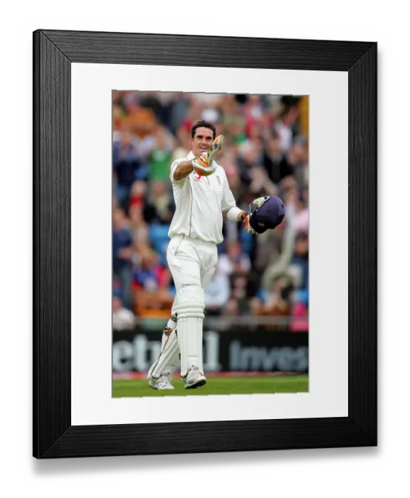 Framed Print : Kevin Pietersen Celebrates Reaching 200