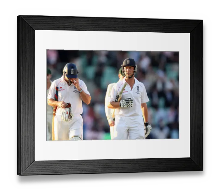 Framed Print : Jonathan Trott & Andrew Strauss Framed Print : Jonathan Trott & Andrew Strauss