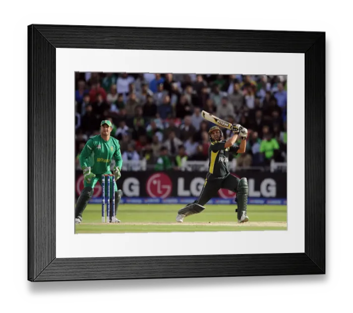 Framed Print : Shahid Afridi Framed Print : Shahid Afridi