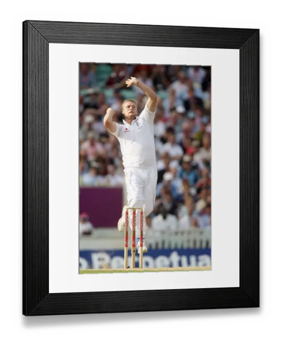 Framed Print : Andrew Flintoff Delivers Final Ball Framed Print : Andrew Flintoff Delivers Final Ball