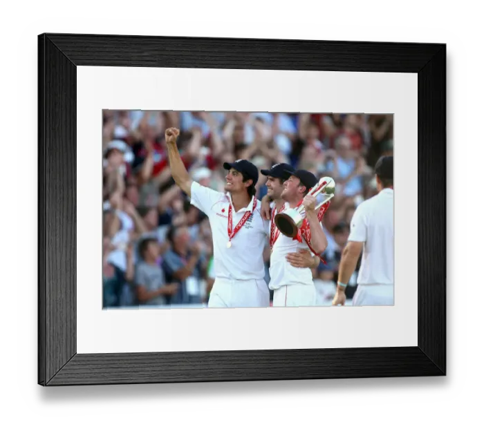 Framed Print : Graeme Swann, Anderson & Cook