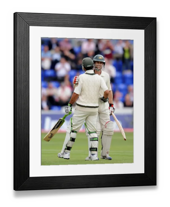 Framed Print : Ricky Ponting Celebtates 100 With Simon Katich Framed Print : Ricky Ponting Celebtates 100 With Simon Katich