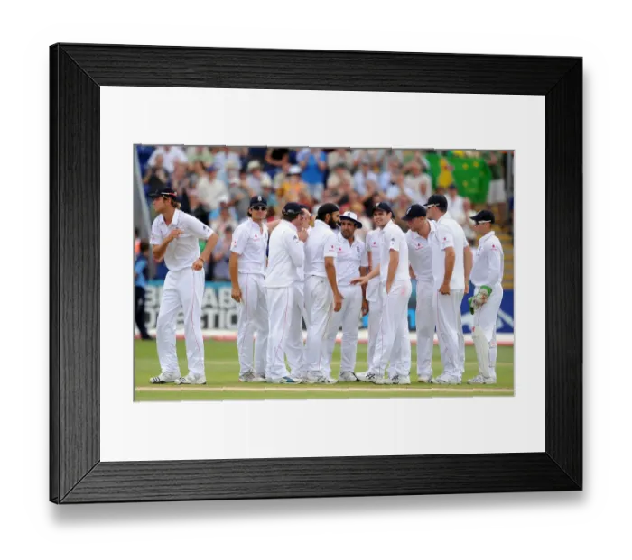 Framed Print : Stuart Broad, Alastair Cook, Monty Panesar, Ravinder Bopara