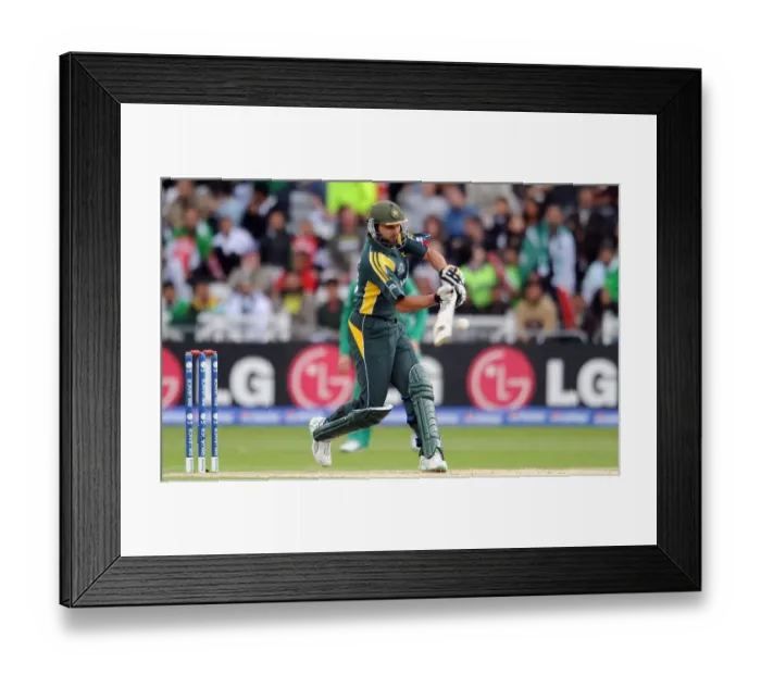 Framed Print : Shahid Afridi
