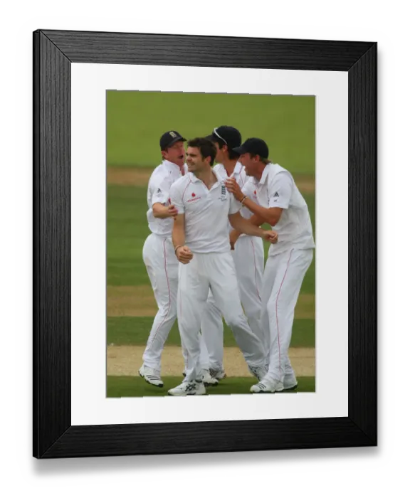 Framed Print : Jimmy Anderson Celebrates Framed Print : Jimmy Anderson Celebrates