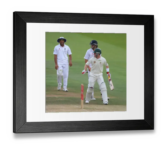 Framed Print : Brad Haddin Gets Ball Stuck In Pads Watched By Cook & Bo Framed Print : Brad Haddin Gets Ball Stuck In Pads Watched By Cook & Bo