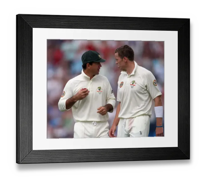 Framed Print : Peter Siddle & Ricky Ponting Framed Print : Peter Siddle & Ricky Ponting