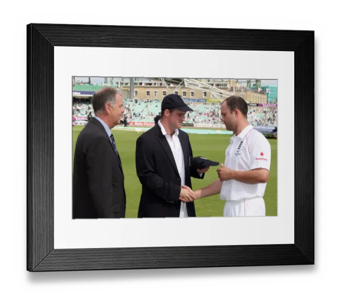 Framed Print : Andrew Strauss Presents Jonathan Trott With His England Cap