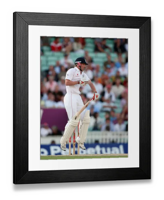 Framed Print : Paul Collingwood Out For 1 Run Framed Print : Paul Collingwood Out For 1 Run