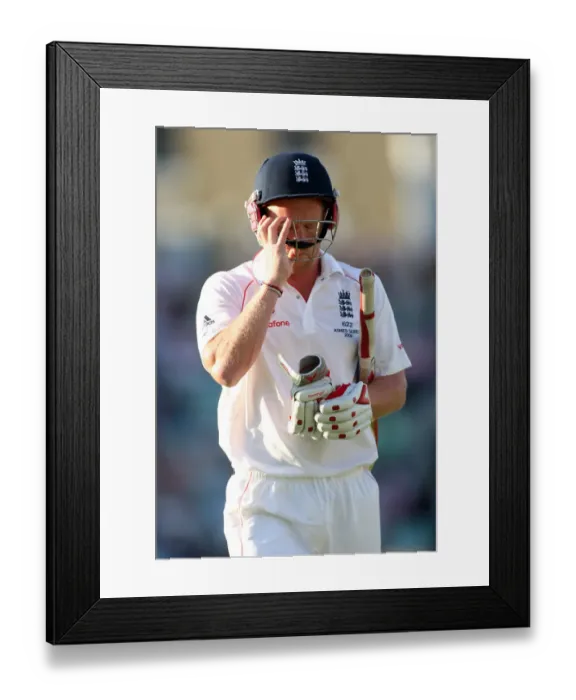 Framed Print : Paul Collingwood Out For 1 Framed Print : Paul Collingwood Out For 1