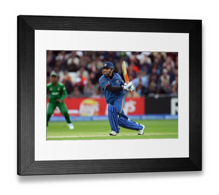 Framed Print : Mahendra Singh Dhoni Framed Print : Mahendra Singh Dhoni