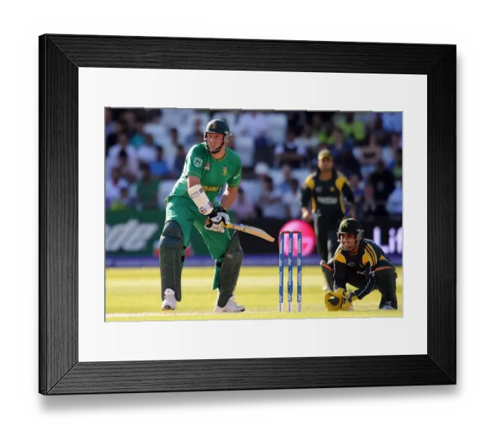 Framed Print : Graeme Smith Framed Print : Graeme Smith