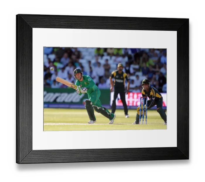 Framed Print : Ab De Villiers & Kamran Akmal Framed Print : Ab De Villiers & Kamran Akmal