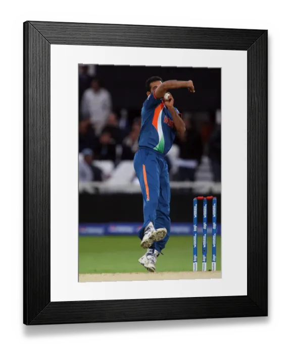 Framed Print : Irfan Pathan Framed Print : Irfan Pathan