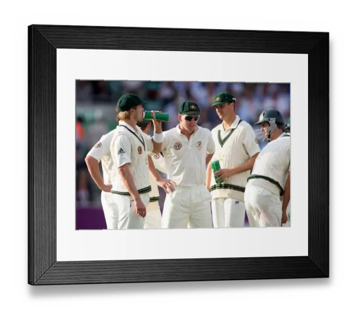 Framed Print : Brett Lee & Team Framed Print : Brett Lee & Team