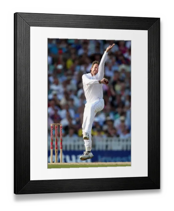 Framed Print : Graeme Swann