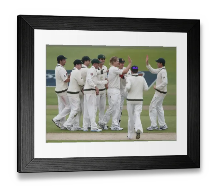 Framed Print : Shane Watson Celebrates Getting 6 Wickets Framed Print : Shane Watson Celebrates Getting 6 Wickets