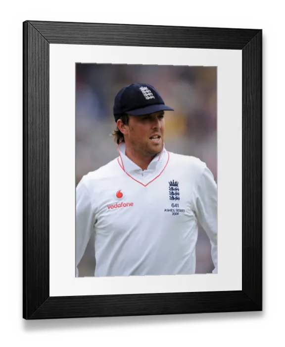 Framed Print : Graeme Swan Framed Print : Graeme Swan