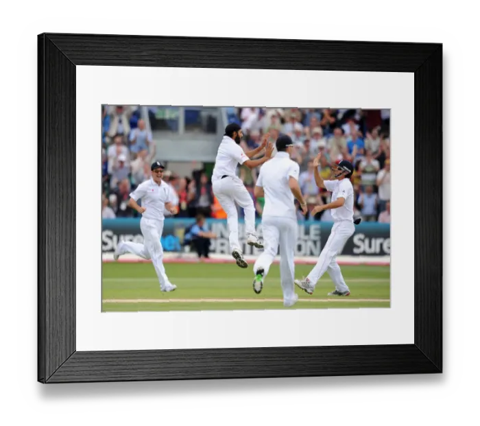 Framed Print : Monty Panesar Celebrates Wicket Of Ricky Ponting Framed Print : Monty Panesar Celebrates Wicket Of Ricky Ponting