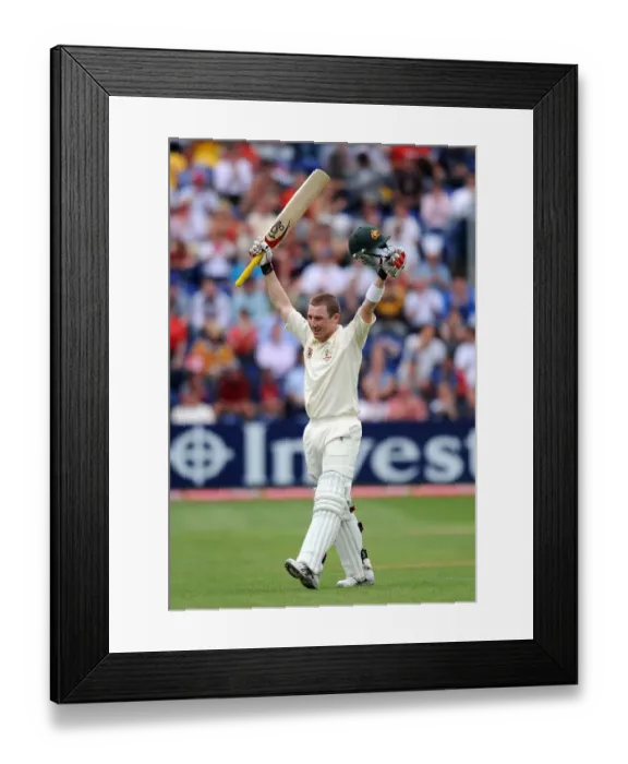 Framed Print : Brad Haddin Celebrates 100