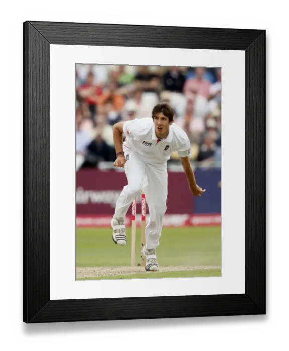 Framed Print : Steven Finn Framed Print : Steven Finn