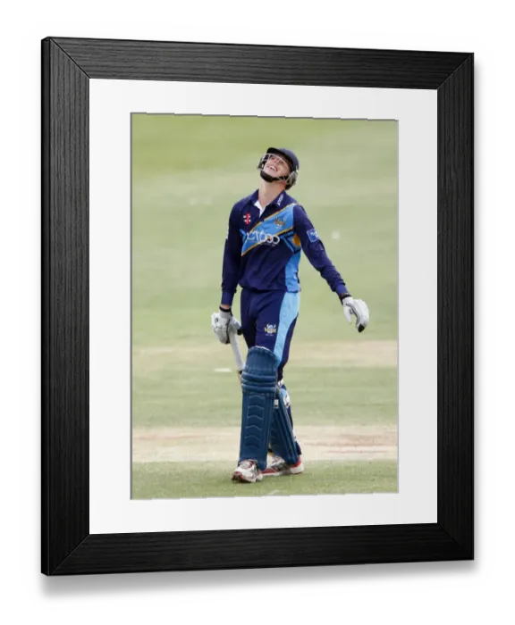 Framed Print : Matthew Fisher Enjoys His Debut Framed Print : Matthew Fisher Enjoys His Debut