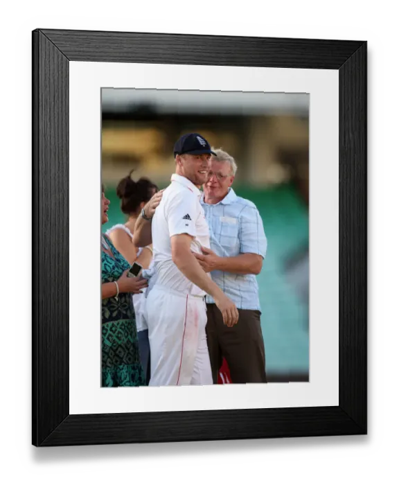 Framed Print : Colin, Andrew Flintoff & Dad Framed Print : Colin, Andrew Flintoff & Dad
