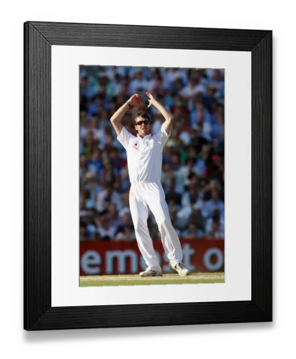 Framed Print : Graeme Swann