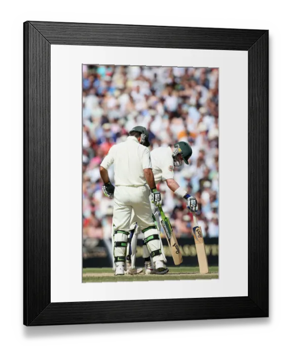 Framed Print : Mike Hussey & Ricky Ponting Framed Print : Mike Hussey & Ricky Ponting
