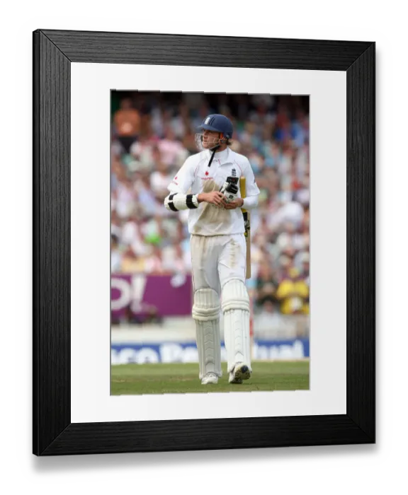 Framed Print : Stuart Broad Framed Print : Stuart Broad