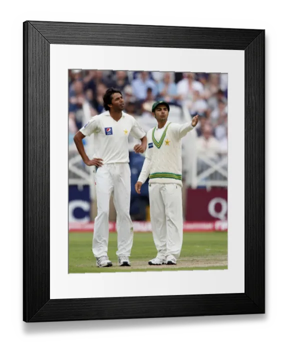 Framed Print : Mohammad Asif & Salman Butt