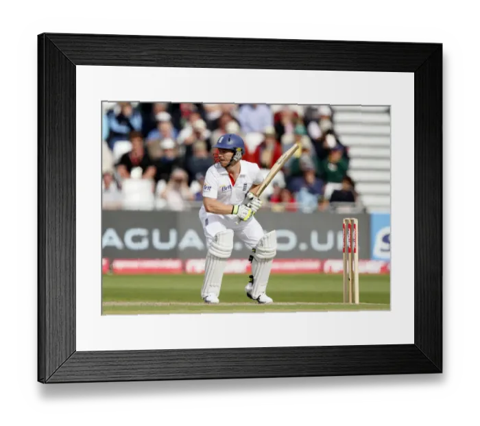Framed Print : Eoin Morgan In Action Framed Print : Eoin Morgan In Action
