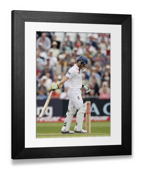 Framed Print : Eoin Morgan Out For 130 Framed Print : Eoin Morgan Out For 130