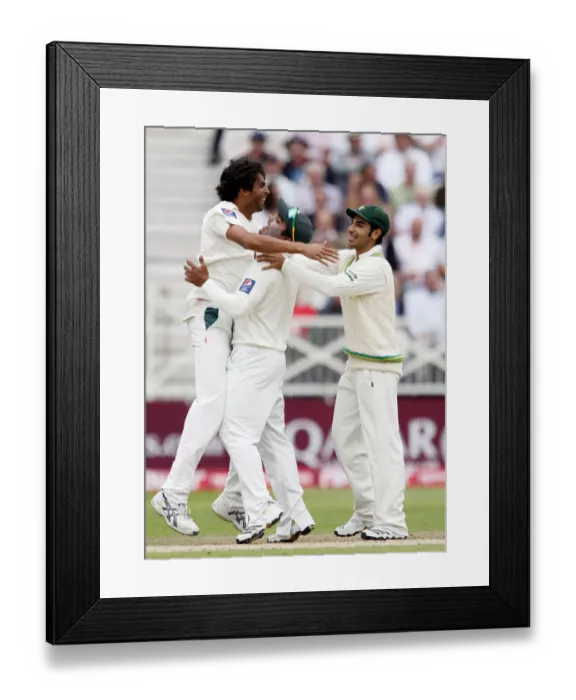 Framed Print : Mohammad Asif, Salman Butt & Akmal Framed Print : Mohammad Asif, Salman Butt & Akmal