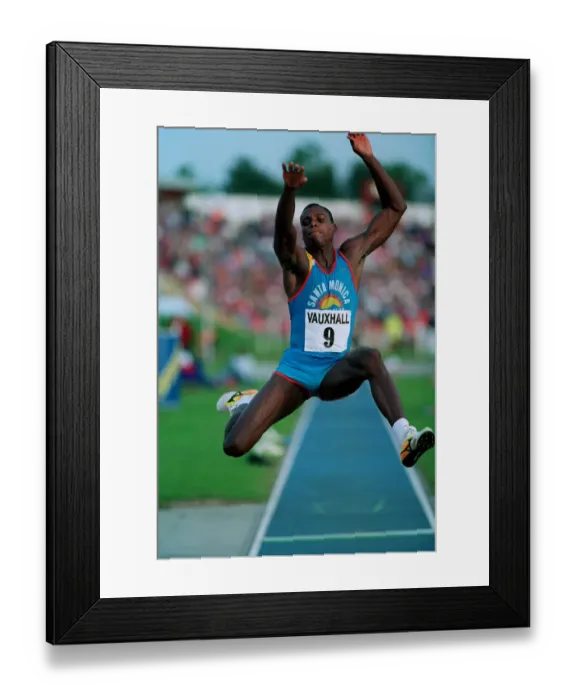 Framed Print : Carl Lewis Framed Print : Carl Lewis