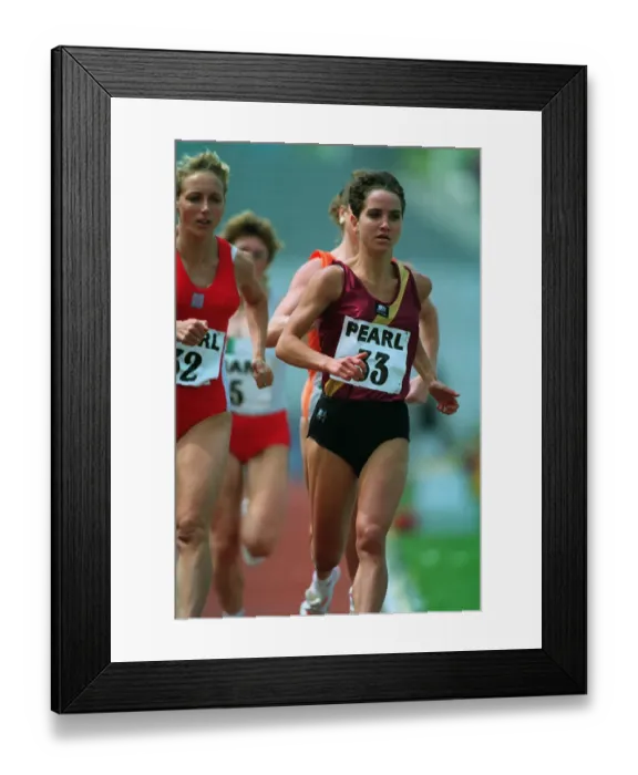 Framed Print : Lynne Robinson Framed Print : Lynne Robinson