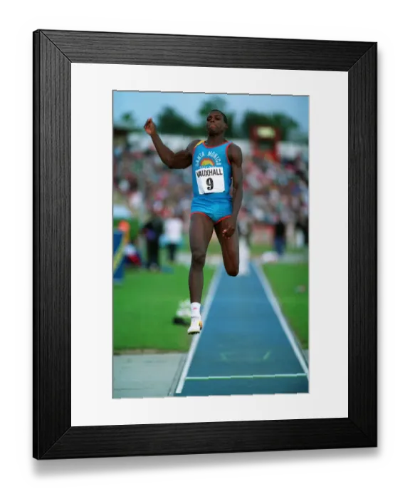 Framed Print : Carl Lewis Framed Print : Carl Lewis