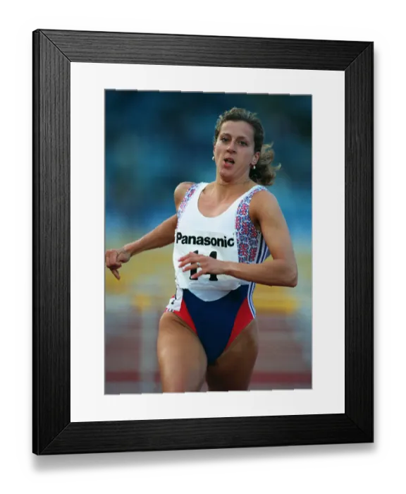 Framed Print : Sally Gunnell Framed Print : Sally Gunnell