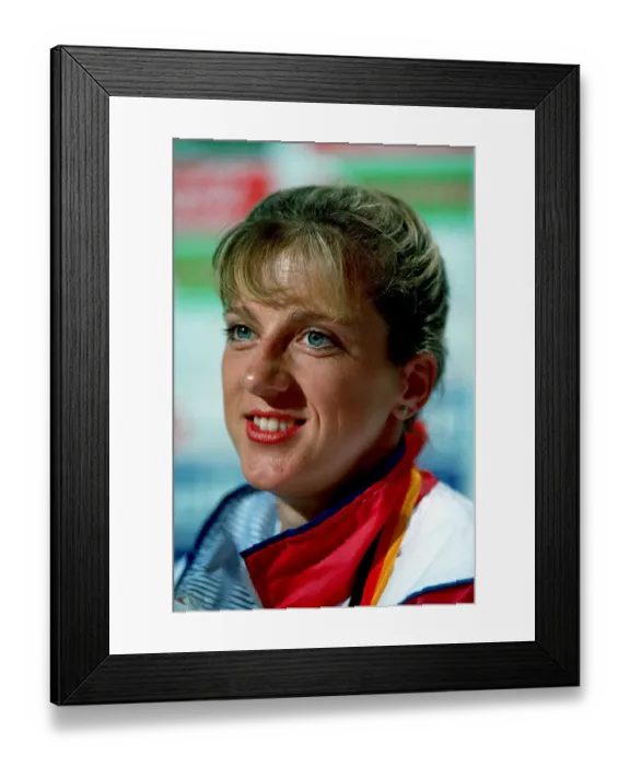 Framed Print : Sally Gunnell Framed Print : Sally Gunnell