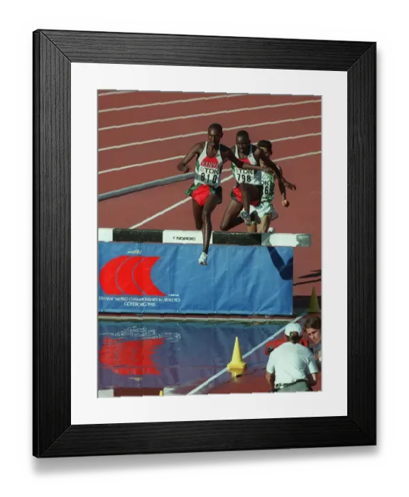 Framed Print : Moses Kiptanui Leads Birir Framed Print : Moses Kiptanui Leads Birir