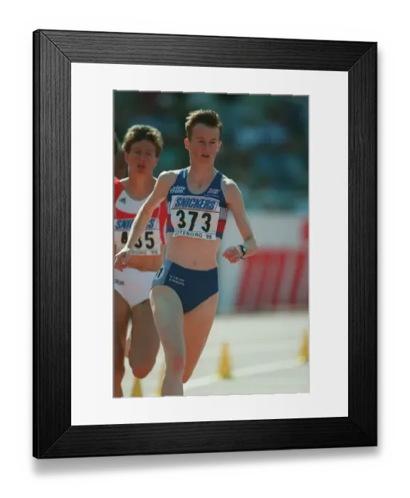 Framed Print : Yvonne Murray Framed Print : Yvonne Murray