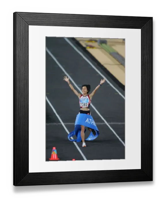 Framed Print : Mizuki Noguchi Framed Print : Mizuki Noguchi
